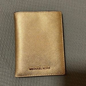 Michael KORS Waller never used
